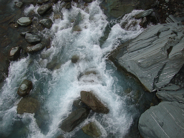 Structured Water as an Alternative Medicine structured water