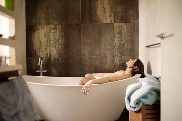 5 Stunning Bathroom Decor Ideas for a Boho-Chic Vibe 5 Stunning Bathroom Decor Ideas for a Boho-Chic Vibe