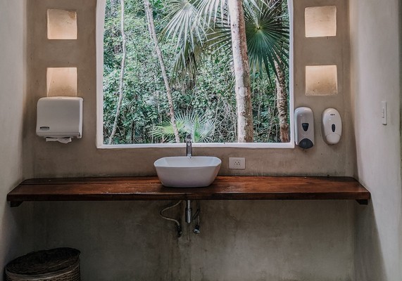 5 Stunning Bathroom Decor Ideas for a Boho-Chic Vibe