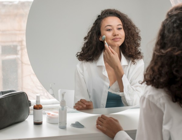 The Benefits of Skincare Routines for Mental Health and Boosting Confidence The Benefits of Skincare Routines for Mental Health and Boosting Confidence