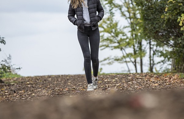 How Walking Mindfully Can Improve Your Health walking2