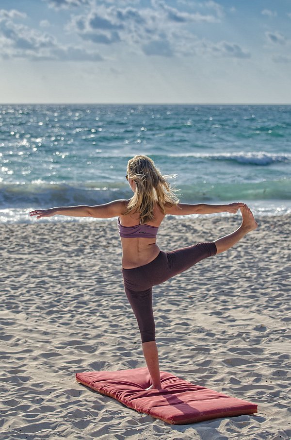 3 Yoga Poses Anyone Can Start With 3 Yoga Poses Anyone Can Start With