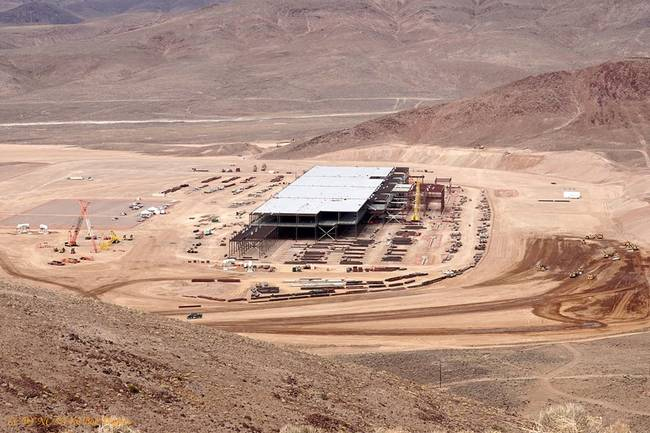 Tesla Nevada Gigafactory tesla_nevada_gigafactory