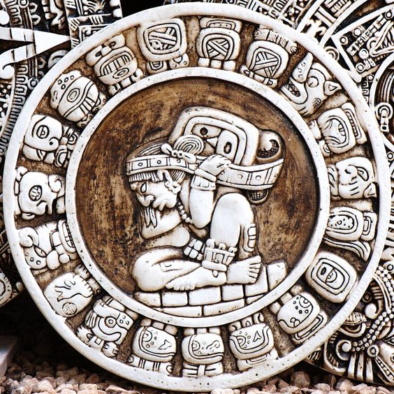 mayan-zodiac-wheel