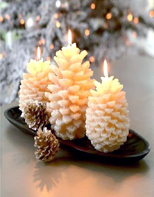 candle_pinecones