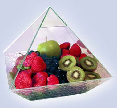 fruit_in_pyramid_exepriement