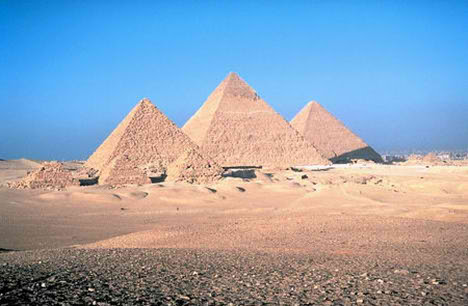 pyramids_of_giza