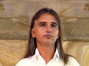 Braco: Mystery Healing Gaze Causes Miracles