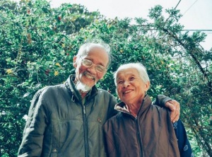 How to Harness Nature's Healing Power with Your Elderly Loved Ones