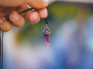 7 Calming Gemstones for Headaches and Migraines