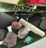 How to Clear and Heal the Heart Chakra and the Emotional Body with Crystals