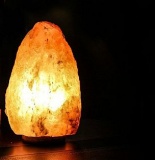 How a Himalayan Salt Lamp Can Improve Your Mood 