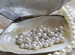 Secret Metaphysical and Healing Properties of Pearls