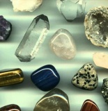 5 Healing Precious Stones That Keep Bad Energy At Bay