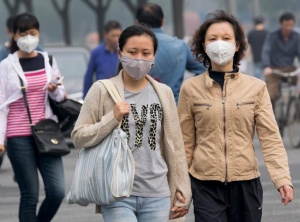 Human body acts as ‘big sponges’ by absorbing air pollutants directly through skin, say scientists