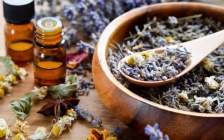 2 Essential Oils For Better Zzzs