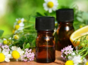 Essential Oils Stop Cancer in its Tracks