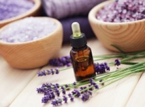 Study: Lavender Oil Improves Migraine Symptoms by 74%