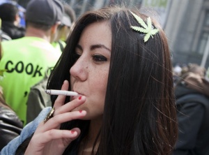 Canadabis: Vancouver moves towards pot regulation, to federal govt’s dismay