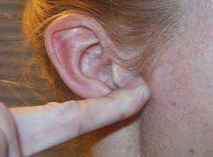 Lose Weight Just By Pressing This Point Near Your Ear