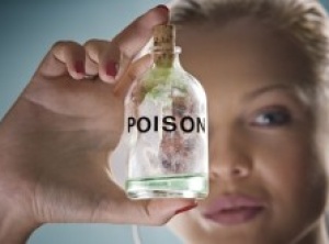 5 Poison ‘Medicines’ Women Should Avoid and Replace with Natural Remedies